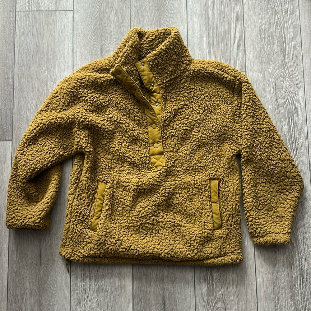 Eddie Bauer Sherpa pull over
